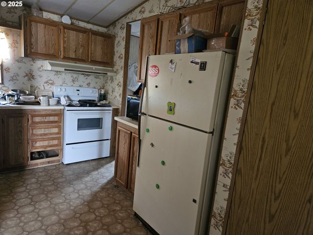 342 2ND Pl, Richland, OR 97870