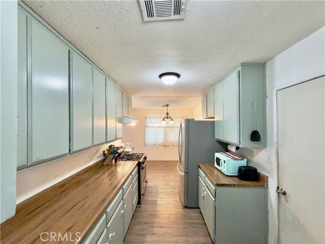 8728 Rowley, Littlerock (also Little Rock), CA 93543