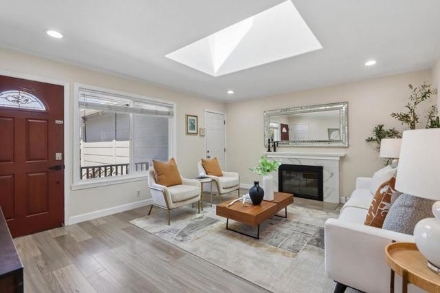 1972 Doxey Drive, San Jose, CA 95131