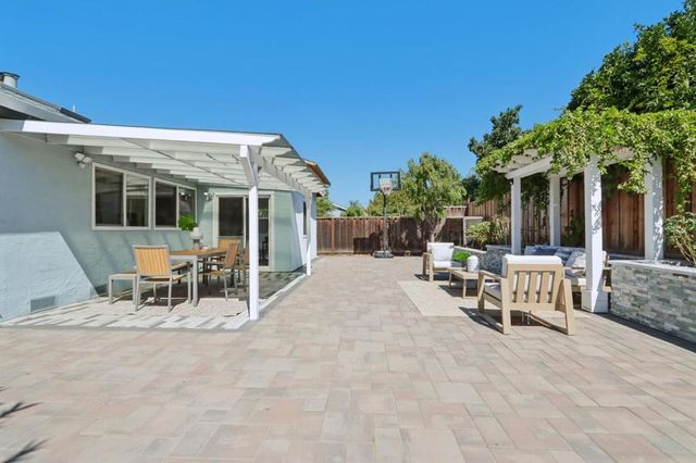 1972 Doxey Drive, San Jose, CA 95131