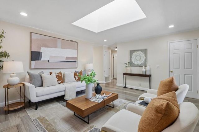 1972 Doxey Drive, San Jose, CA 95131