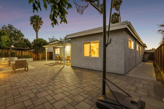 1972 Doxey Drive, San Jose, CA 95131