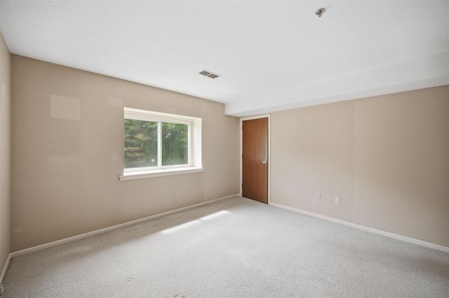 117 Cluff Crossing Rd Apt 29, Salem, NH 03079