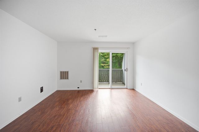 117 Cluff Crossing Rd Apt 29, Salem, NH 03079