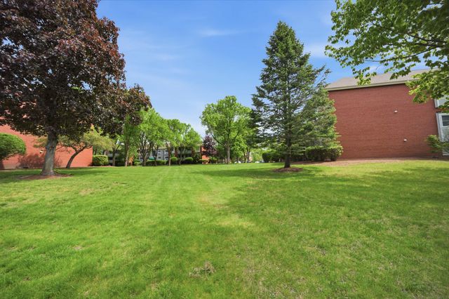 117 Cluff Crossing Rd Apt 29, Salem, NH 03079
