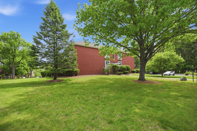 117 Cluff Crossing Rd Apt 29, Salem, NH 03079