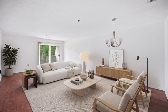 117 Cluff Crossing Rd Apt 29, Salem, NH 03079
