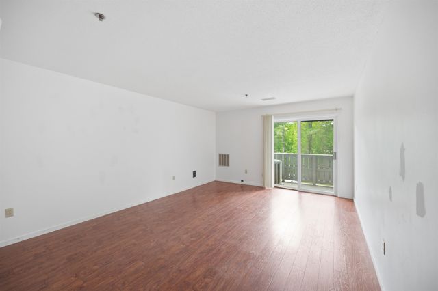 117 Cluff Crossing Rd Apt 29, Salem, NH 03079