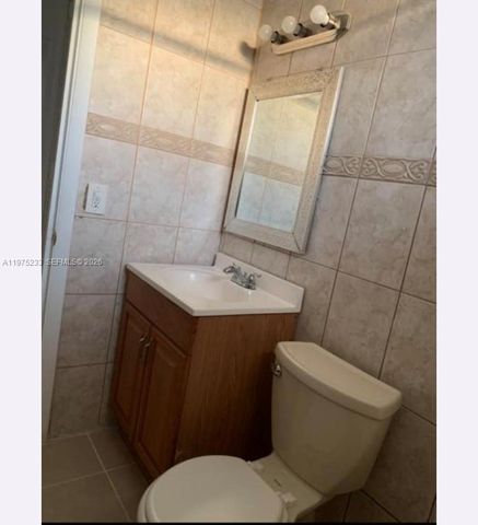 401 SW 8th St A, Hallandale Beach, FL 33009