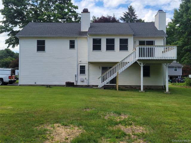 1 Walker Drive S, Yorktown Heights, NY 10598