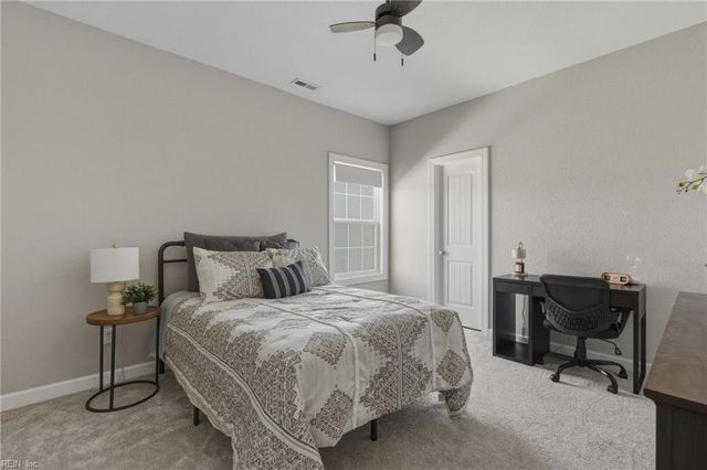 1912 Channing LN, Virginia Beach, VA 23456