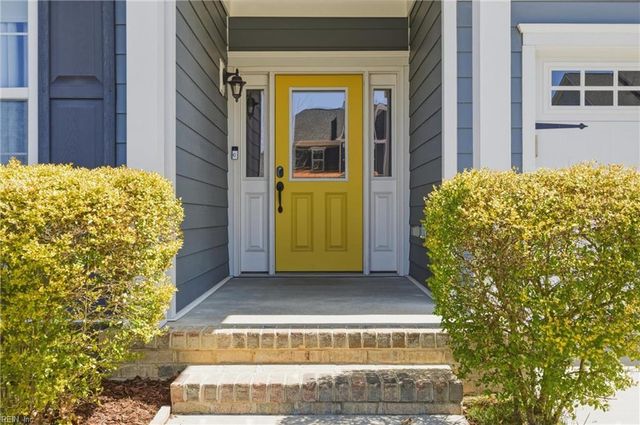 1912 Channing LN, Virginia Beach, VA 23456