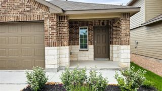 2825 Brogan CRK, New Braunfels, TX 78130