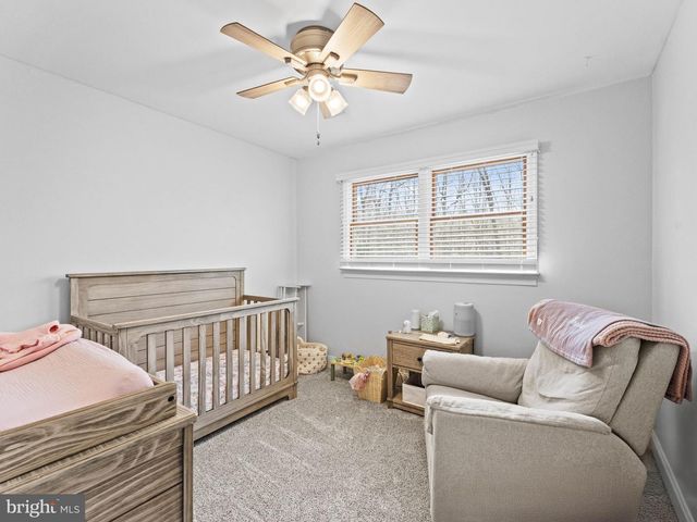 8 FOXWOOD LN, Medford, NJ 08055