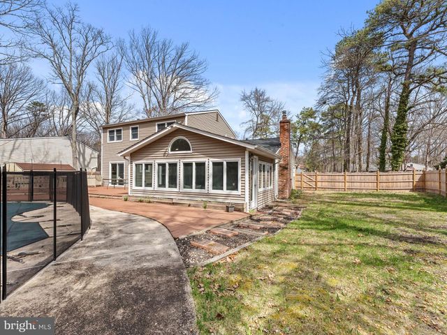 8 FOXWOOD LN, Medford, NJ 08055