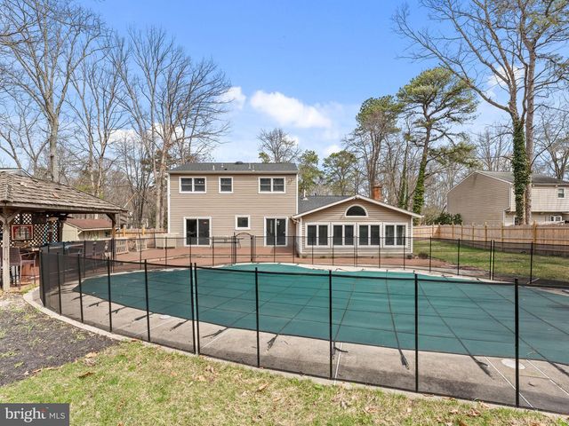 8 FOXWOOD LN, Medford, NJ 08055