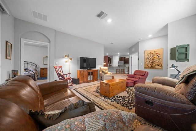 5231 NW 48TH PLACE, Ocala, FL 34482