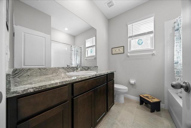 5231 NW 48TH PLACE, Ocala, FL 34482