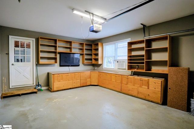 304 Del Norte Road, Greenville, SC 29615