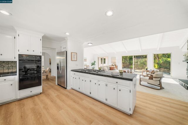 1290 Laverock Ln, Alamo, CA 94507