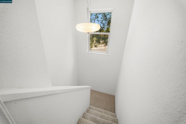 1290 Laverock Ln, Alamo, CA 94507