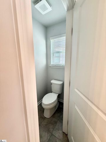 1812 Berkshire Lane, Spartanburg, SC 29303