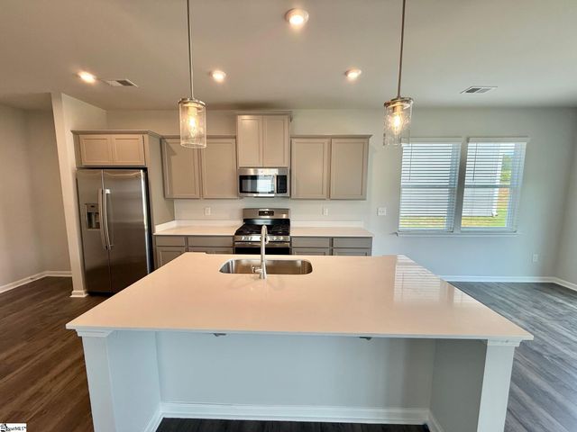 1812 Berkshire Lane, Spartanburg, SC 29303