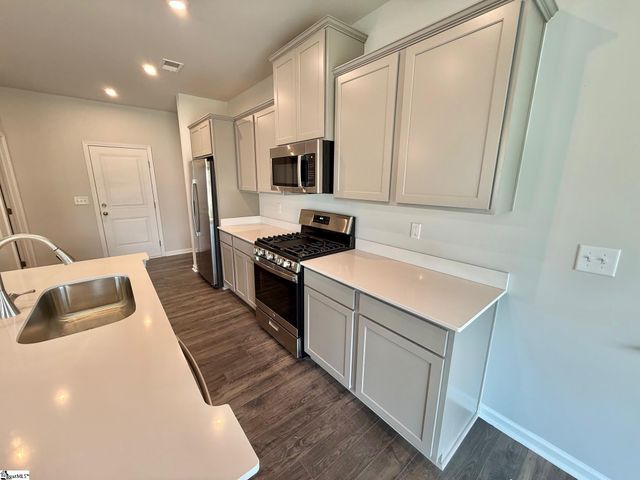 1812 Berkshire Lane, Spartanburg, SC 29303