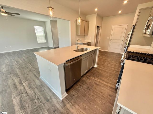 1812 Berkshire Lane, Spartanburg, SC 29303