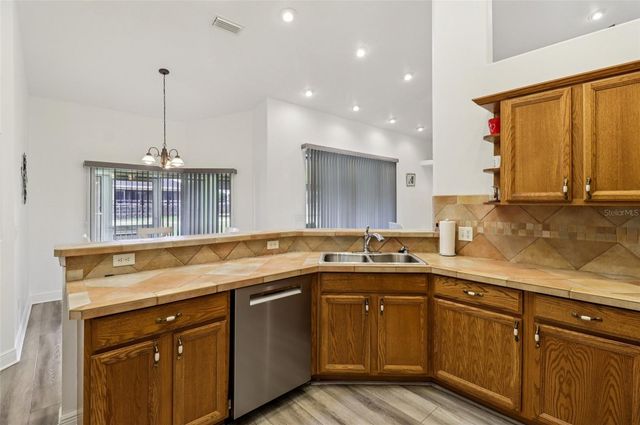 5433 COUNTY ROAD 125, Wildwood, FL 34785