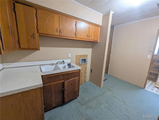 303 N Main Street, Campbell, MO 63933