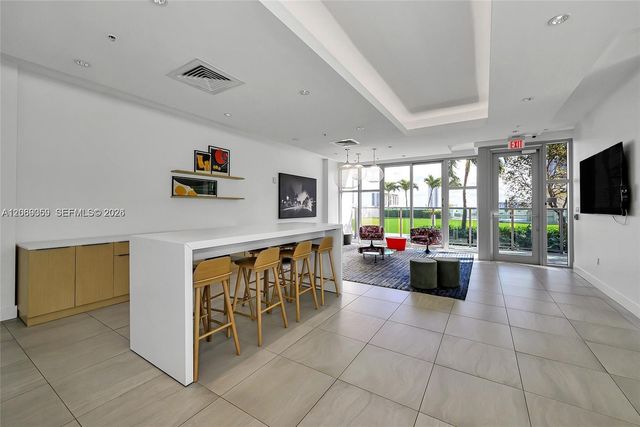 3301 NE 1st Avenue H2807, Miami, FL 33137