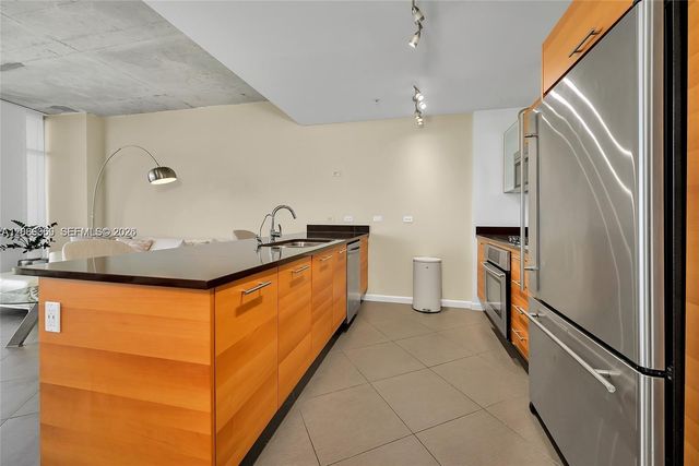 3301 NE 1st Avenue H2807, Miami, FL 33137