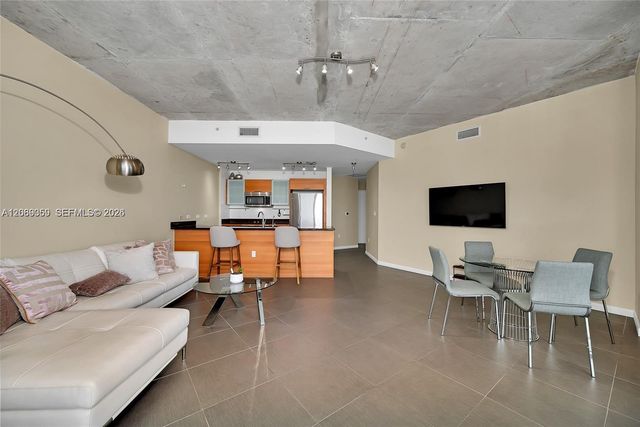 3301 NE 1st Avenue H2807, Miami, FL 33137