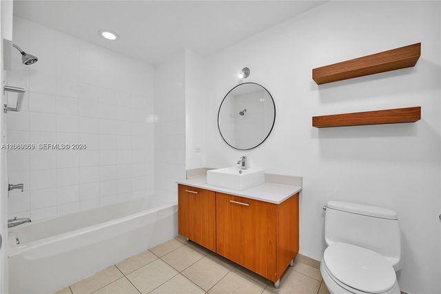 3301 NE 1st Avenue H2807, Miami, FL 33137