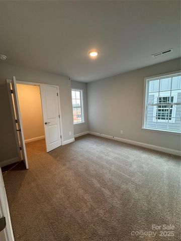 4069 Port Richmond Avenue 16, Gastonia, NC 28056