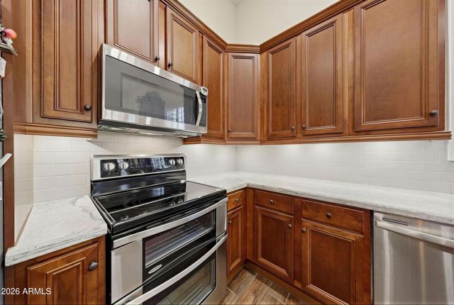 8974 N 8TH Lane, Phoenix, AZ 85021