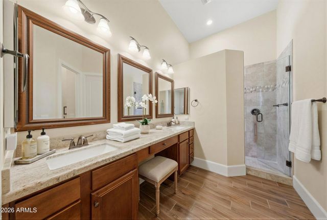 8974 N 8TH Lane, Phoenix, AZ 85021