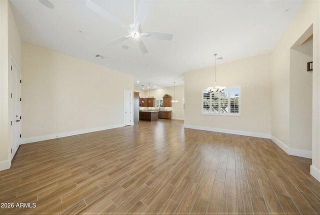 8974 N 8TH Lane, Phoenix, AZ 85021