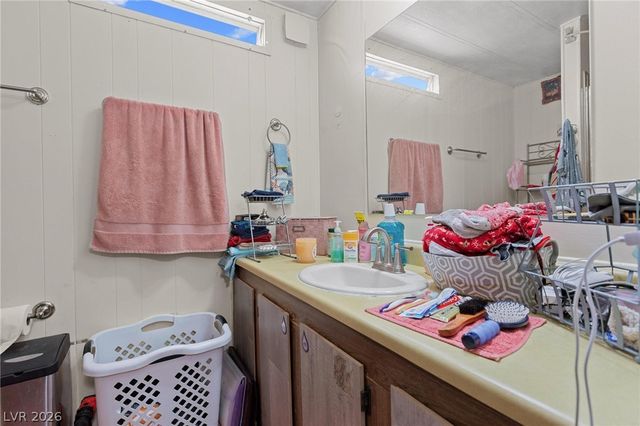 3802 Pecan Lane, Las Vegas, NV 89115