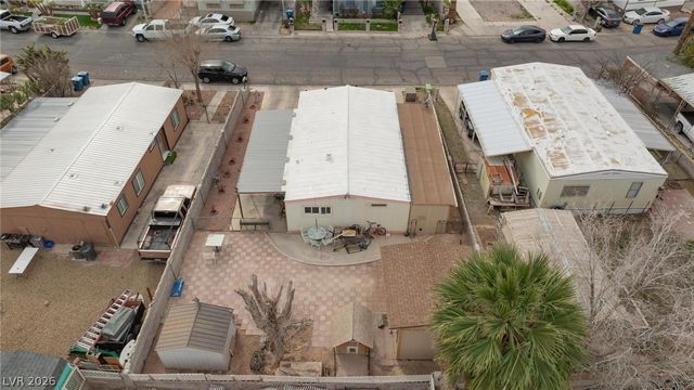 3802 Pecan Lane, Las Vegas, NV 89115