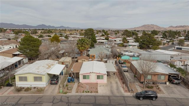 3802 Pecan Lane, Las Vegas, NV 89115