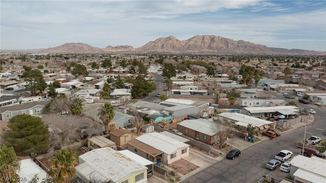 3802 Pecan Lane, Las Vegas, NV 89115