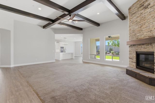 13529 Stonethwaite Lane, Bakersfield, CA 93311