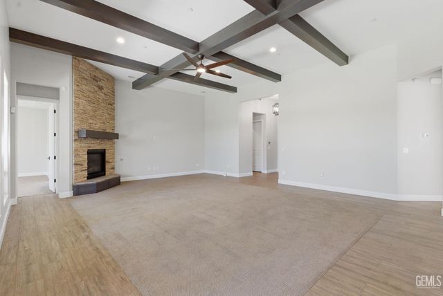 13529 Stonethwaite Lane, Bakersfield, CA 93311