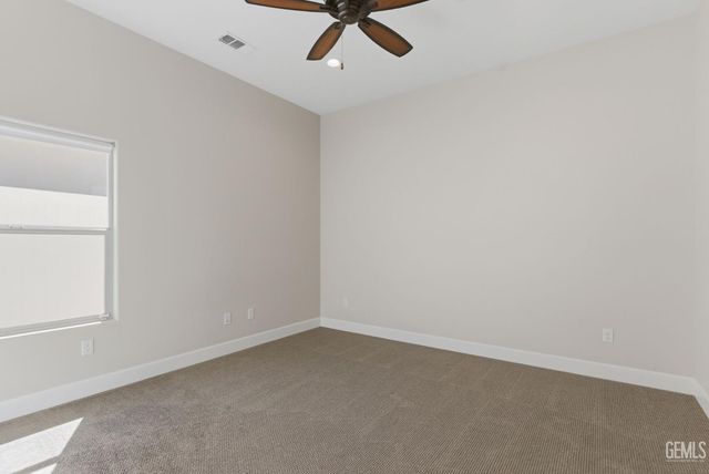 13529 Stonethwaite Lane, Bakersfield, CA 93311