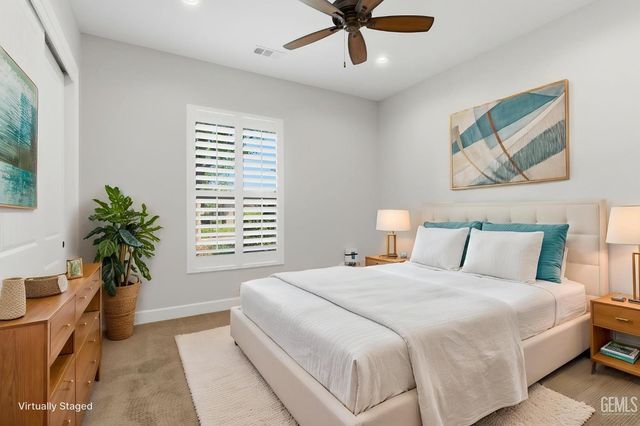13529 Stonethwaite Lane, Bakersfield, CA 93311