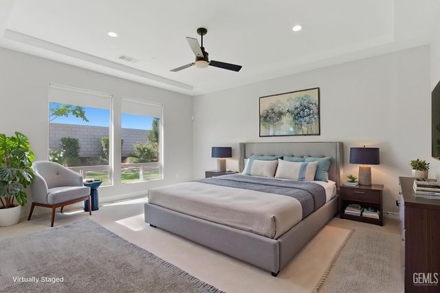 13529 Stonethwaite Lane, Bakersfield, CA 93311