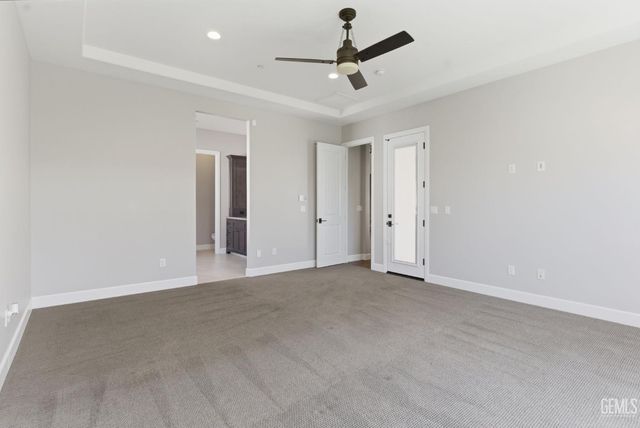 13529 Stonethwaite Lane, Bakersfield, CA 93311