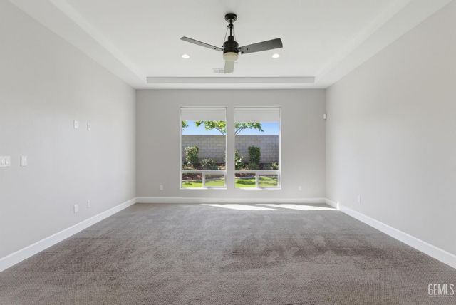 13529 Stonethwaite Lane, Bakersfield, CA 93311